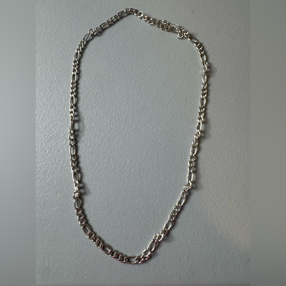 🛍️Any 5 items for $15 🛍️ Elegant Silver Chain Necklace